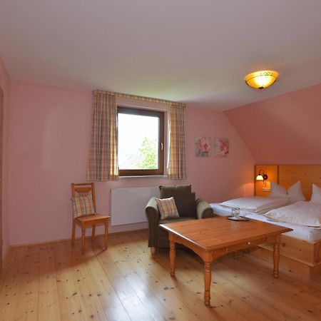 Landhotel Zur Pferdetraenke Schleid Extérieur photo
