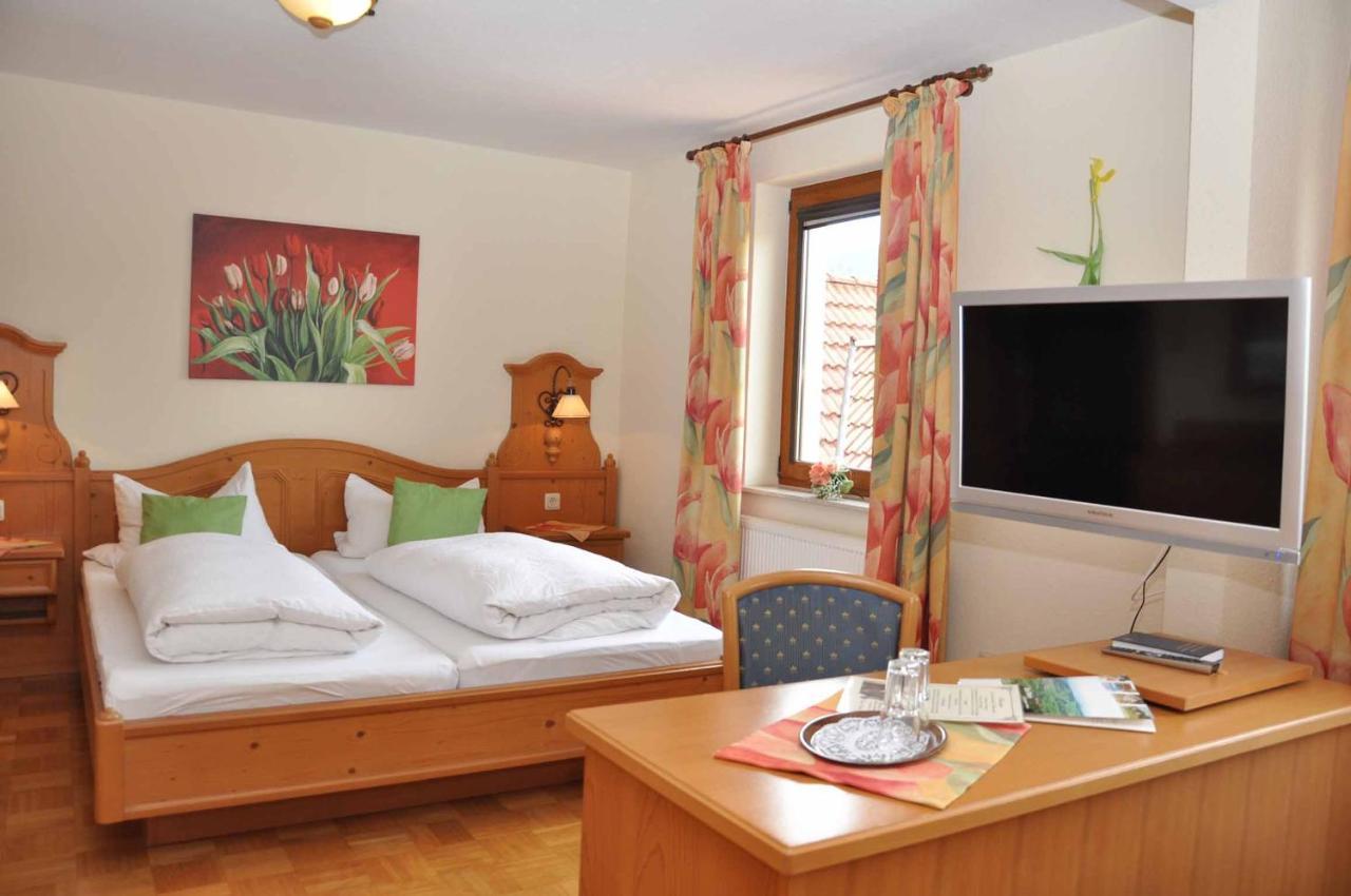Landhotel Zur Pferdetraenke Schleid Extérieur photo
