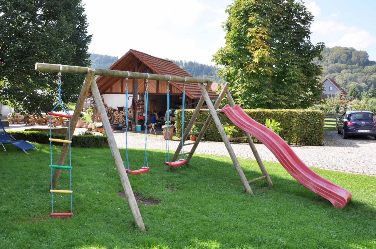 Landhotel Zur Pferdetraenke Schleid Extérieur photo